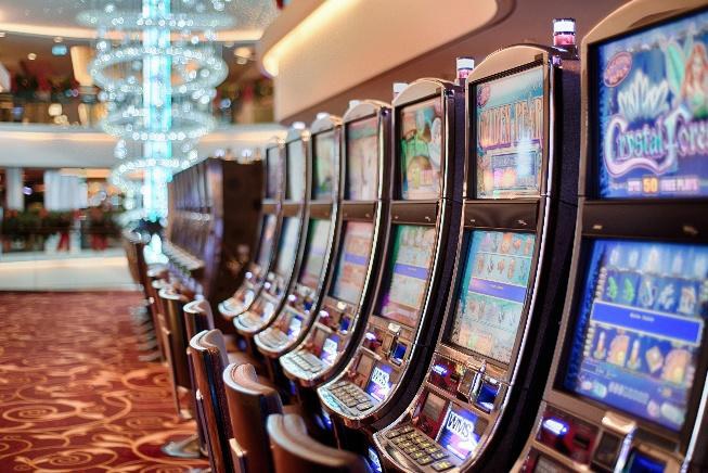 Knowing How The Online Gambling Industry Continues To Change is key to making great decisions on investing in it in the future